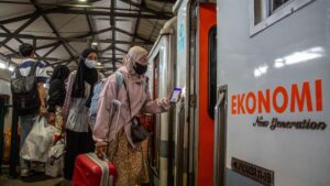 Arus Mudik Lebaran 2026 Padati Stasiun Lempuyangan Yogyakarta