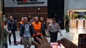 Bupati Tulungagung dan Ajudan Ditahan KPK Terkait Dugaan Pemerasan
